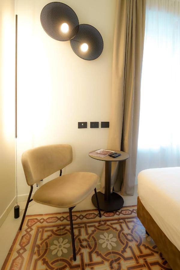 Bergamo Inn 21 Exterior photo A room at the hotel